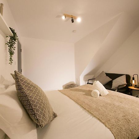 Plenty Of Parking Available; 3 Bedroom Apartment By Property Promise Кардиф Екстериор снимка